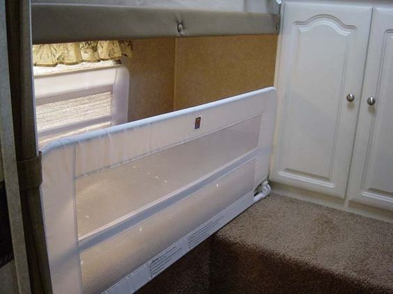 Sleep Your Baby In Caravan, Travel Trailer Bunk Bed Safety Rail